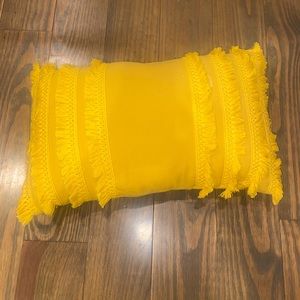 Lillian Yellow Throw Pillow with Tassels, 13x22